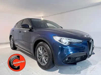 Usata Alfa Romeo Stelvio Executive 180 CV (132 kW) 2018 Blu SUV
