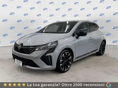 Usata Renault Clio V Techno 101 CV (74 kW) 2025 Grigio Berlina