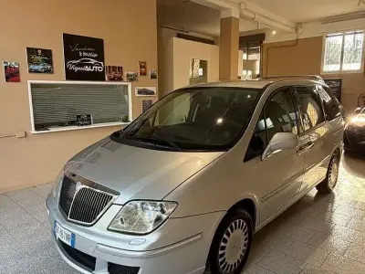 Usata Lancia Phedra Platinum 136 CV (100 kW) 2007 Argento Monovolume