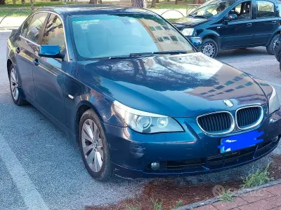 Usata BMW 525 177 CV (130 kW) 2006 Blu Berlina