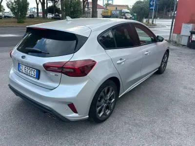Usata Ford Focus ST-Line 125 CV (91 kW) 2023 Other Berlina