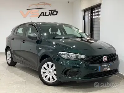 Usata Fiat Tipo Business 95 CV (69 kW) 2019 Verde Berlina