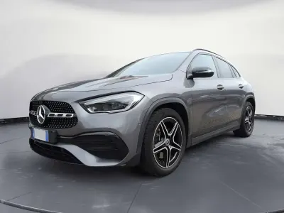 Usata Mercedes GLA250 Premium 224 CV (164 kW) 2021 Grigio SUV