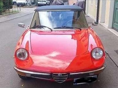 Usata Alfa Romeo GT Junior 103 CV (75 kW) 1976 Rosso Cabrio