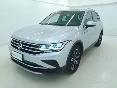 Usata VW Tiguan Elegance 150 CV (110 kW) 2021 Grigio SUV