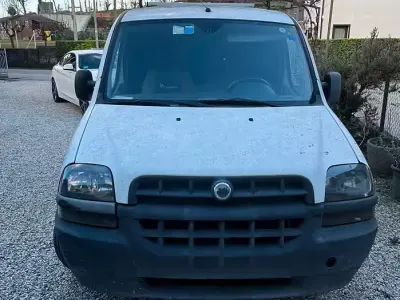 Usata Fiat Doblò 101 CV (74 kW) 2002 Bianco Monovolume