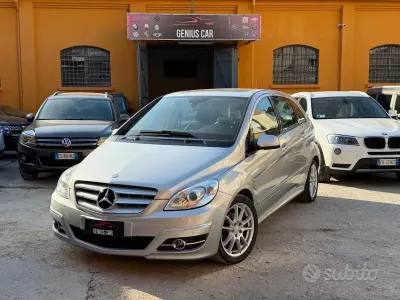 Usata Mercedes B180