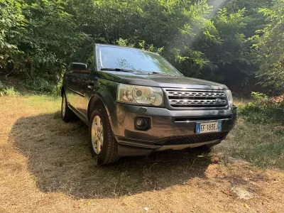 Usata Land Rover Freelander 2 SE 150 CV (110 kW) 2010 Grigio SUV