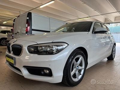 Usata BMW 116 Sport Line 116 CV (85 kW) 2016 Bianco Utilitaria