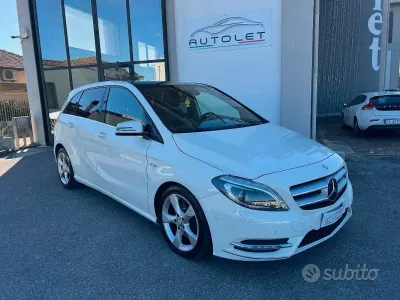 Begagnad Mercedes B200