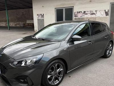 Usata Ford Focus ST-Line 120 CV (88 kW) 2021 Grigio Berlina