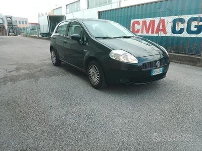 Usata Fiat Punto Active 59 CV (43 kW) 2009 Nero Utilitaria