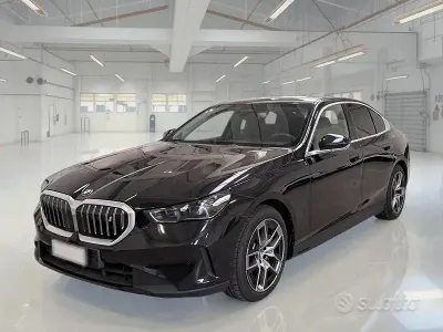 Usata BMW i5 105 kW (143 CV) 2024 Nero Berlina