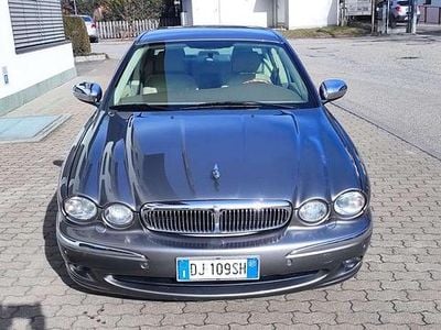 Usata Jaguar X-type Executive 155 CV (114 kW) 2007 Grigio Berlina