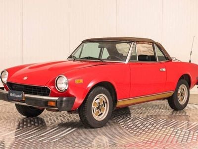 Usata Fiat 124 Spider 105 CV (77 kW) 1981 Rosso Cabrio