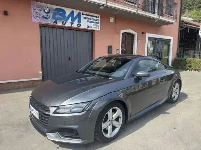 Occasion Audi TT S-Line 184 ch (135 kW) 2015 Gris Coupé