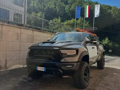 Usata RAM 1500 2019 Grigio Pick-up
