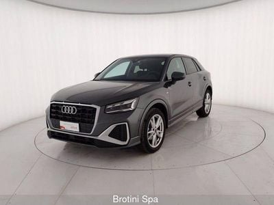 Usata Audi Q2 S-Line 150 CV (110 kW) 2025 Grigio metallizzato SUV