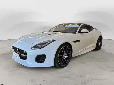 Usata Jaguar F-Type Chequered Flag 300 CV (220 kW) 2019 Bianco Coupé