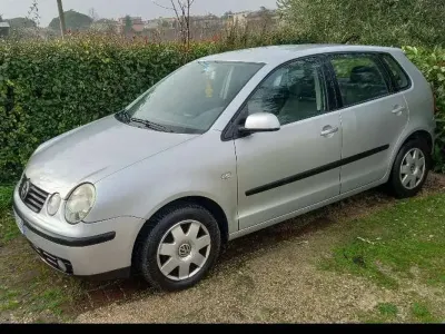 Usata VW Polo Comfortline 75 CV (55 kW) 2002 Grigio Berlina