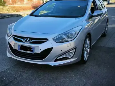 Usata Hyundai i40 136 CV (100 kW) 2021 Grigio Station wagon