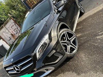 Usata Mercedes GLA200 136 CV (100 kW) 2016 SUV