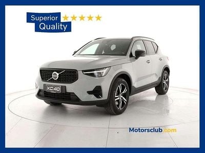Nuova Volvo XC40 Plus 163 CV (119 kW) 2026 Vapour grey SUV