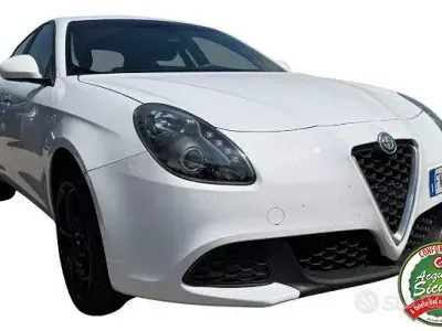 Occasion Alfa Romeo Giulietta Super 120 ch (88 kW) 2019 Blanc Citadine