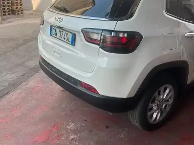 Usata Jeep Compass 131 CV (96 kW) 2023 Bianco SUV