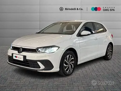 Usata VW Polo Life 95 CV (69 kW) 2023 Bianco Utilitaria