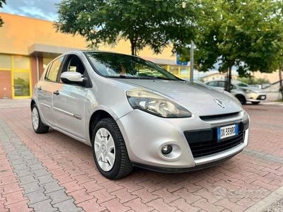 Usata Renault Clio 58 CV (42 kW) 2009 Monovolume