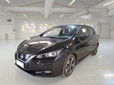 Usata Nissan Leaf 89 kW (122 CV) 2021 Nero Utilitaria