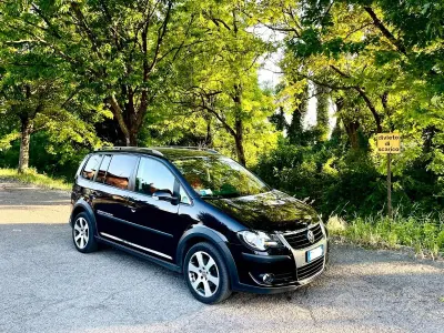 Usata VW Touran 105 CV (77 kW) 2009 Nero Monovolume