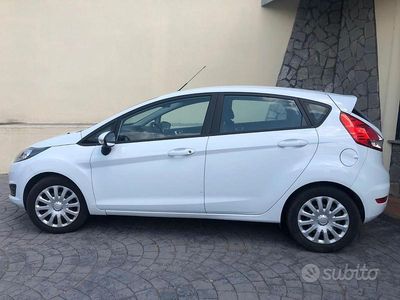 Bianco Usata 2017 Ford Fiesta Business Edition Berlina | 8900 € (Buon prezzo)