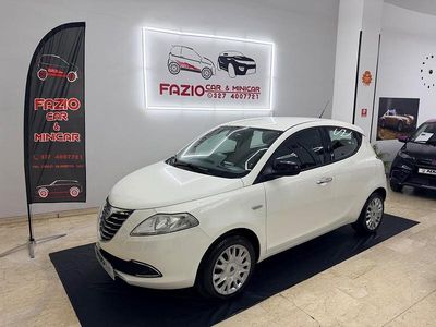 Usata Lancia Ypsilon 95 CV (69 kW) 2013 Bianco Utilitaria