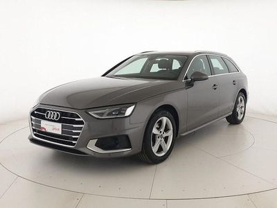 Usata Audi A4 Advanced 136 CV (100 kW) 2021 Grigio terra metallizzato Station wagon