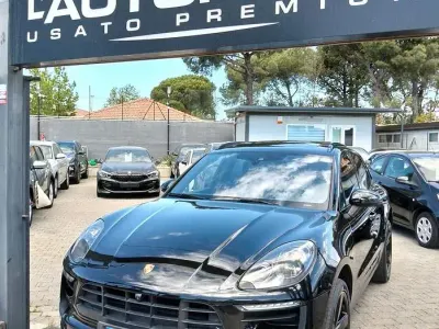 Usata Porsche Macan 250 CV (183 kW) 2016 Nero SUV