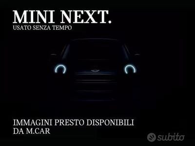 Usata Mini ONE 102 CV (75 kW) 2021 Nero Utilitaria