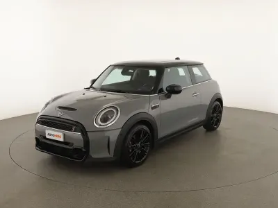 Usata Mini Cooper S Essential 178 CV (130 kW) 2022 Grigio Utilitaria