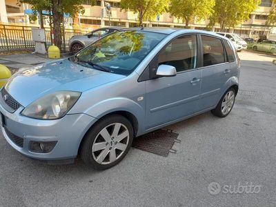 usata Ford Fiesta 1.6 DISEL PREZZO TRATTABILE CV 90