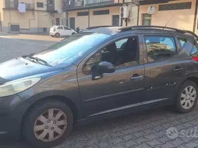 Usata Peugeot 207 73 CV (53 kW) 2009 Grigio Station wagon