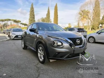 Usata Nissan Juke Tekna 114 CV (83 kW) 2022 Gray SUV