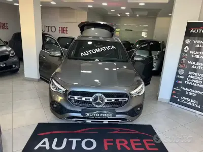 Usata Mercedes GLA200 Premium 190 CV (139 kW) 2020 Grigio SUV