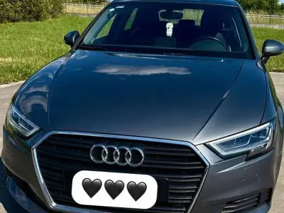 Usata Audi A3 Ambiente 116 CV (85 kW) 2019 Grigio Berlina
