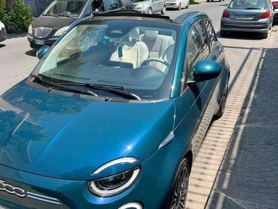 Usata Fiat 500e La Prima 69 kW (95 CV) 2022 Verde Cabrio
