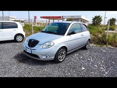 Usata Lancia Ypsilon 105 CV (77 kW) 2009 Utilitaria
