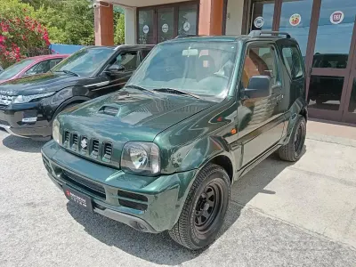 Usata Suzuki Jimny 65 CV (47 kW) 2004 Verde SUV