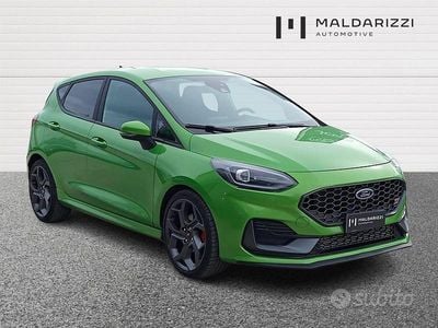 Usata Ford Fiesta ST 200 CV (147 kW) 2024 Verde Berlina