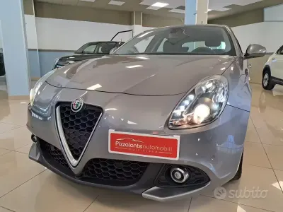 Usata Alfa Romeo Giulietta Business 120 CV (88 kW) 2018 Grigio Utilitaria