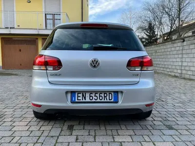 Usata VW Golf VII Highline 122 CV (89 kW) 2012 Berlina